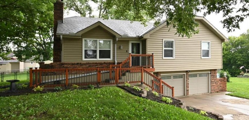 Homes for Sale in Kansas City, MO 64155 | 1019 NE 114th Terrace