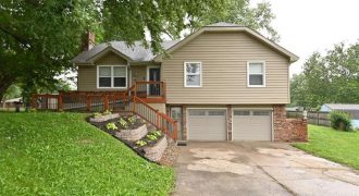 Homes for Sale in Kansas City, MO 64155 | 1019 NE 114th Terrace