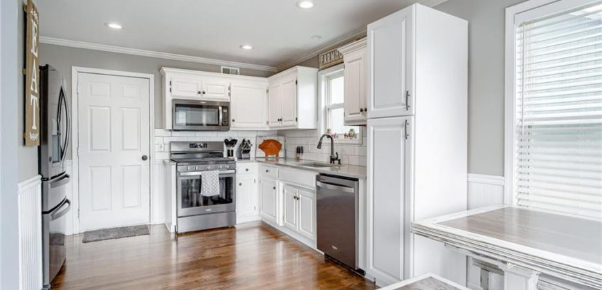 Homes for Sale in Kansas City, MO 64157 | 11505 N Manning Avenue