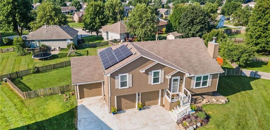 Homes for Sale in Kansas City, MO 64157 | 9309 NE Paw Paw Drive