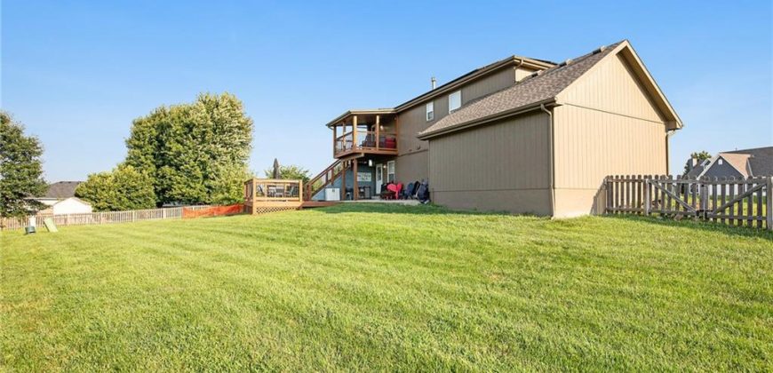 Homes for Sale in Kansas City, MO 64157 | 9309 NE Paw Paw Drive