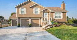 Homes for Sale in Kansas City, MO 64157 | 9309 NE Paw Paw Drive