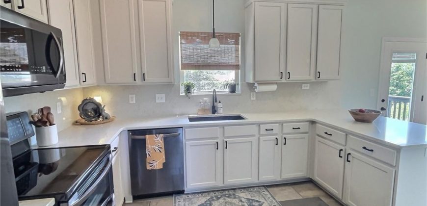 Homes for Sale in Kansas City, MO 64156 | 3207 NE 88th Terrace