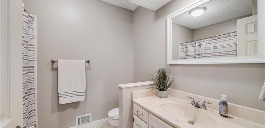 Homes for Sale in Kansas City, MO 64118 | 1213 NE 73rd Street
