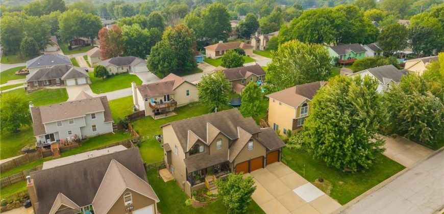 Homes for Sale in Excelsior Springs, MO 64024 | 825  DOGWOOD