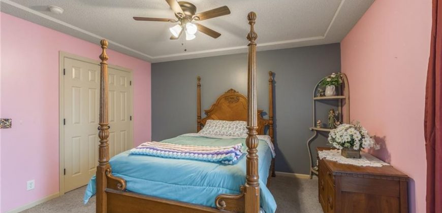 Homes for Sale in Excelsior Springs, MO 64024 | 825  DOGWOOD
