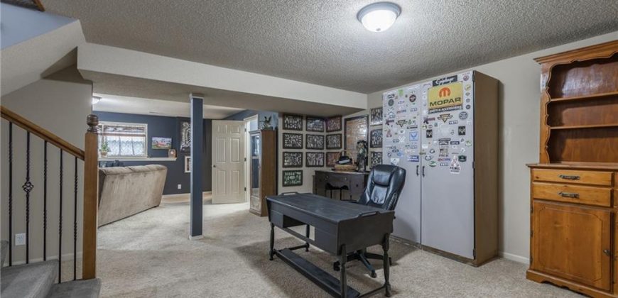 Homes for Sale in Excelsior Springs, MO 64024 | 825  DOGWOOD