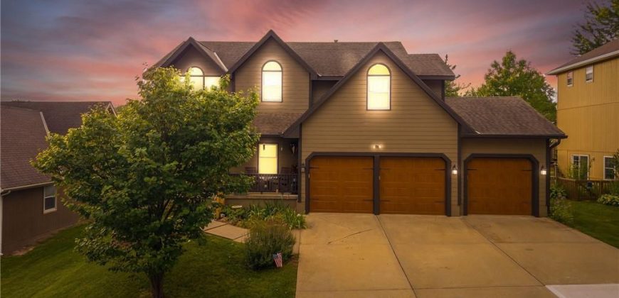 Homes for Sale in Excelsior Springs, MO 64024 | 825  DOGWOOD
