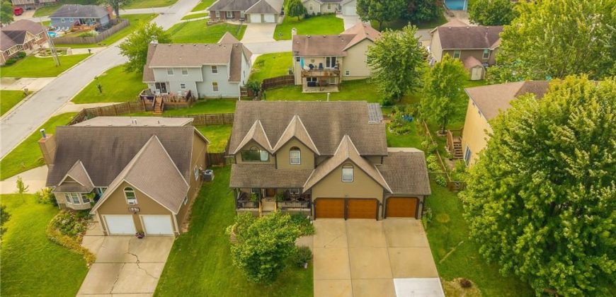 Homes for Sale in Excelsior Springs, MO 64024 | 825  DOGWOOD