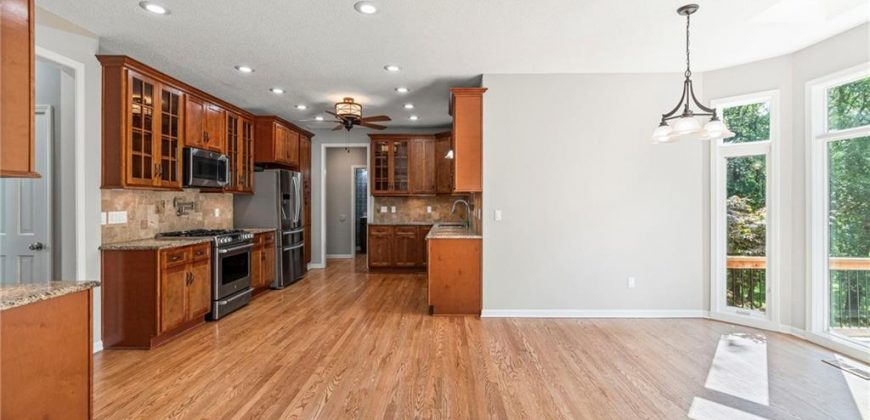 Homes for Sale in Kansas City, MO 64152 | 12023 NW Country Club Court
