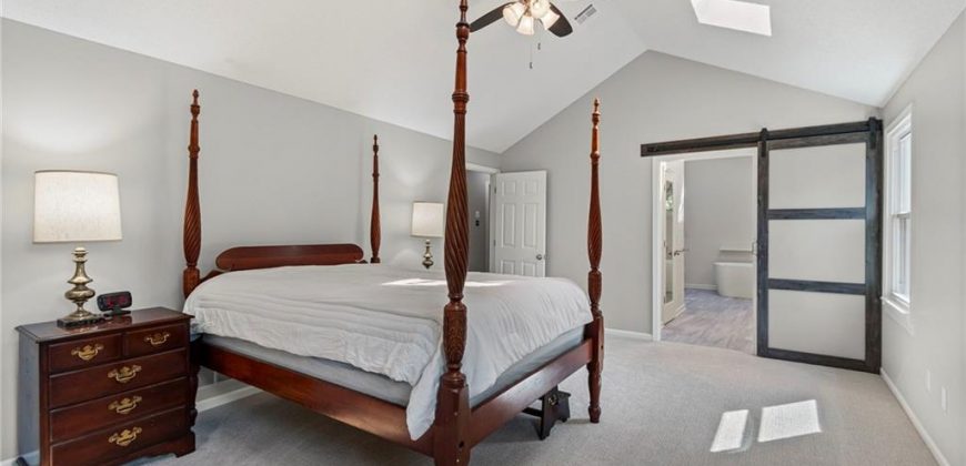 Homes for Sale in Kansas City, MO 64152 | 12023 NW Country Club Court