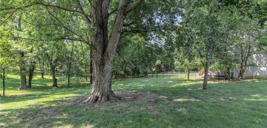 Homes for Sale in Kansas City, MO 64152 | 12023 NW Country Club Court