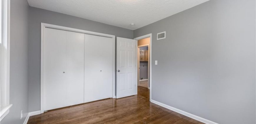 Homes for Sale in Kansas City, MO 64118 | 5002 N Park Avenue