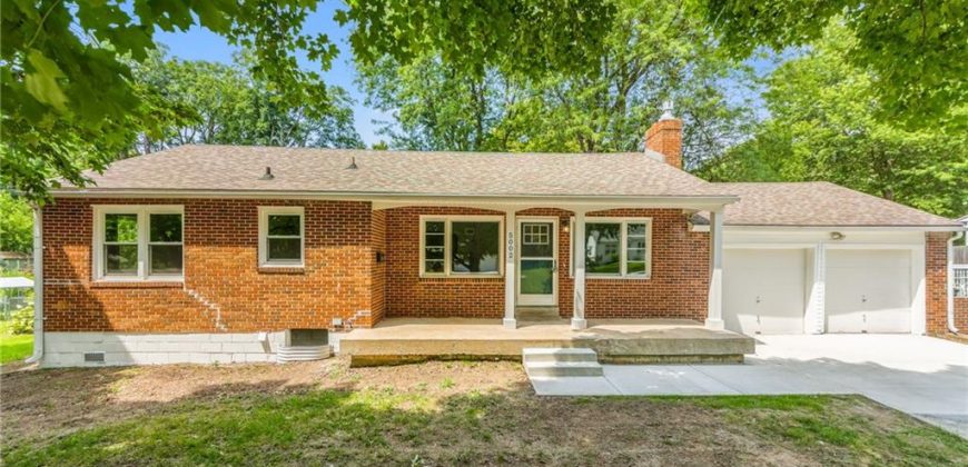 Homes for Sale in Kansas City, MO 64118 | 5002 N Park Avenue