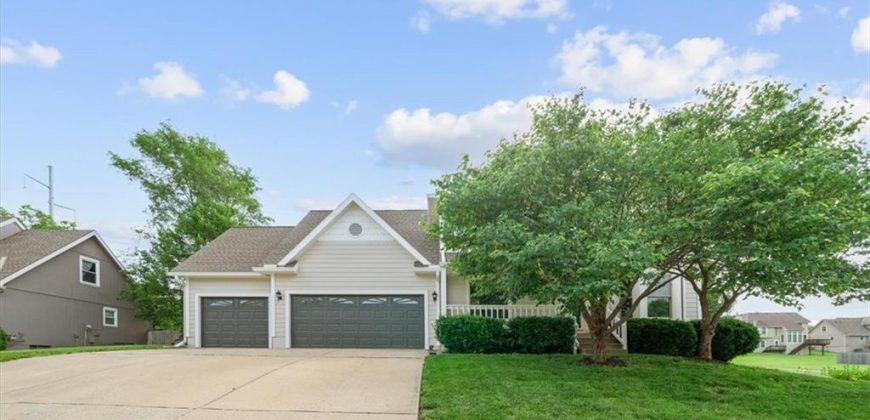 Homes for Sale in Kansas City, MO 64155 | 10001 N Wayne Place