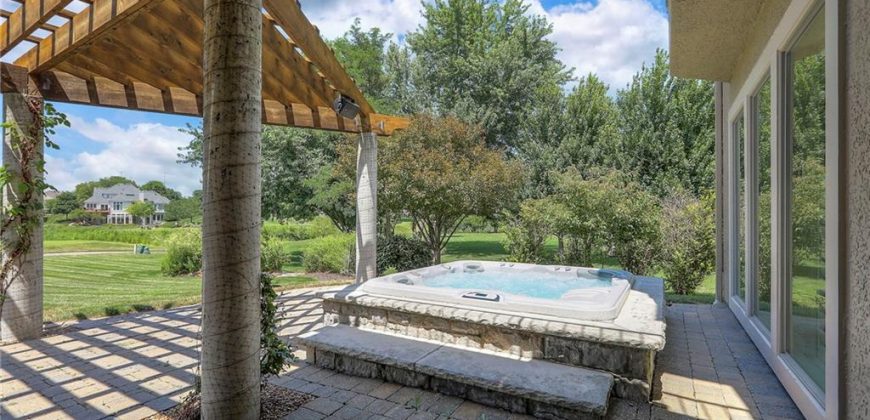 Homes for Sale in Kansas City, MO 64154 | 10118 N Helena Avenue