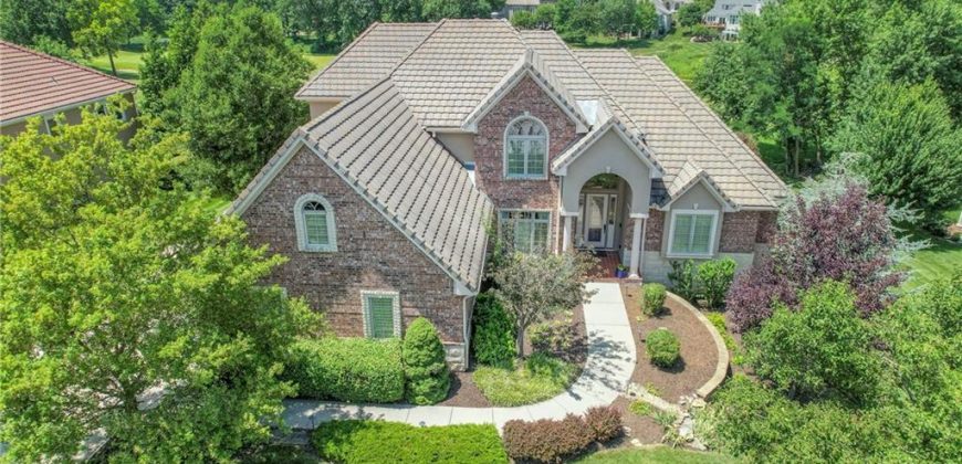 Homes for Sale in Kansas City, MO 64154 | 10118 N Helena Avenue