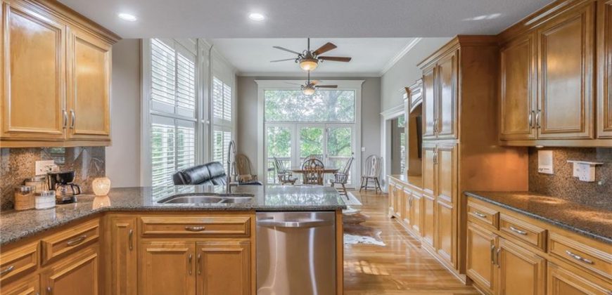 Homes for Sale in Liberty, MO 64068 | 1105  Guinevere Drive