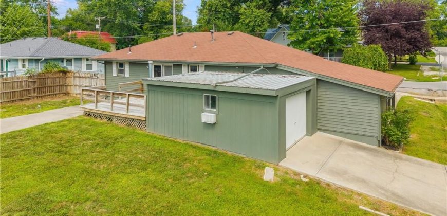Homes for Sale in Kearney, MO 64060 | 300 N Grove Street