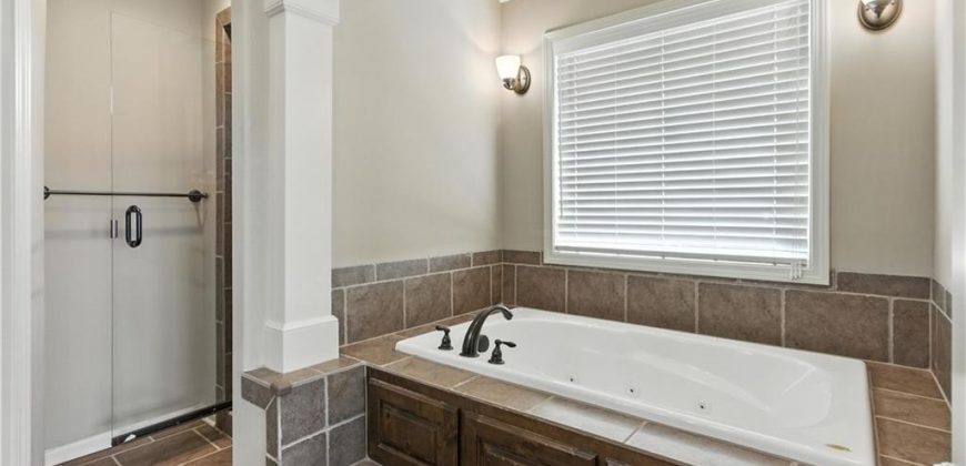 Homes for Sale in Kansas City, MO 64155 | 1339 NE 107th Terrace