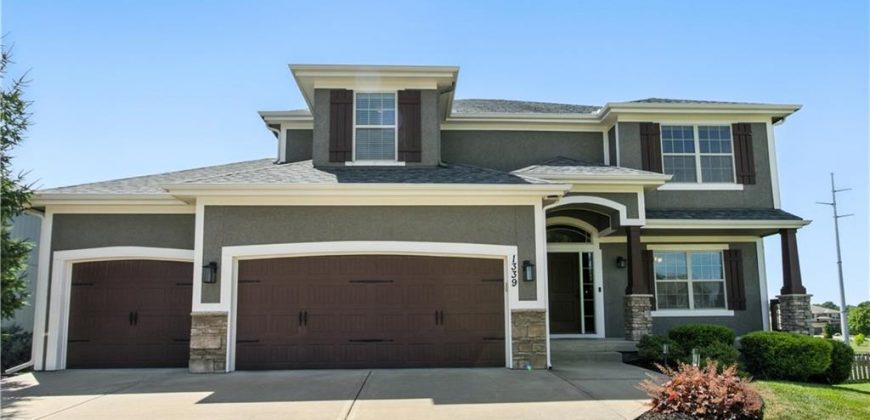 Homes for Sale in Kansas City, MO 64155 | 1339 NE 107th Terrace