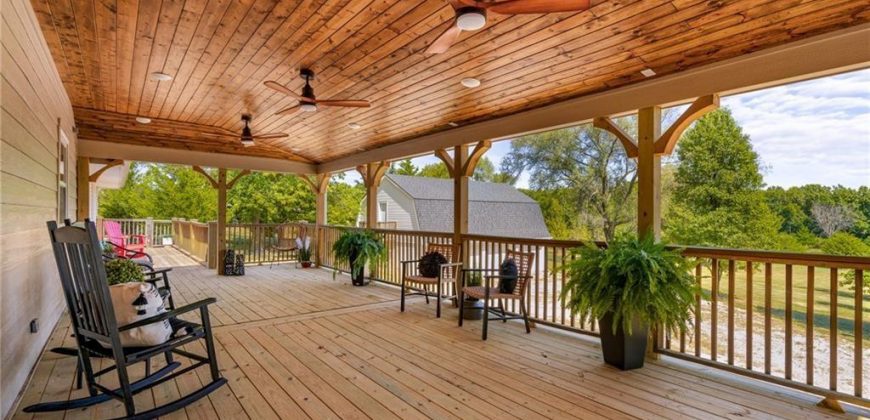Homes for Sale in Smithville, MO 64089 | 14409  Tillman Road