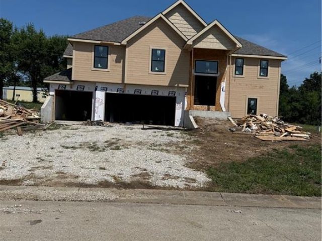 Homes for Sale in Excelsior Springs, MO 64024 | 12402  Morgan Street