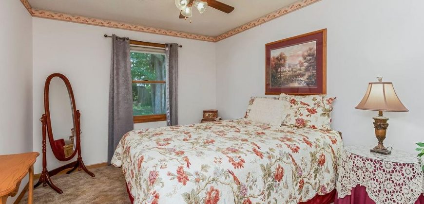 Homes for Sale in Kansas City, MO 64118 | 1708 NW 63rd Terrace