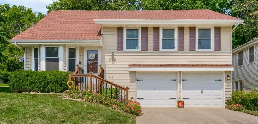 Homes for Sale in Kansas City, MO 64118 | 1708 NW 63rd Terrace