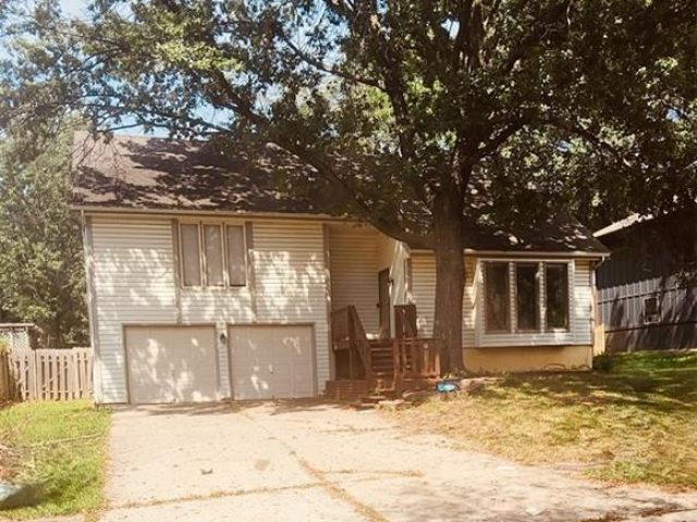 Homes for Sale in Kansas City, MO 64155 | 1004 NE 87th Terrace
