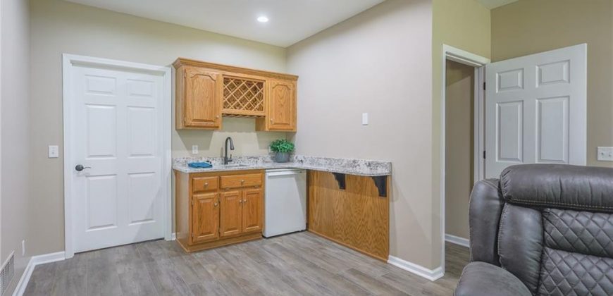 Homes for Sale in Excelsior Springs, MO 64024 | 2414  Merlot Place