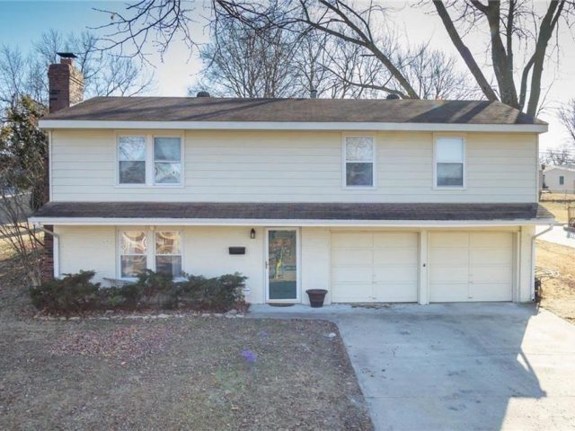 Homes for Sale in Kansas City, MO 64119 | 7709 NE 53rd Street