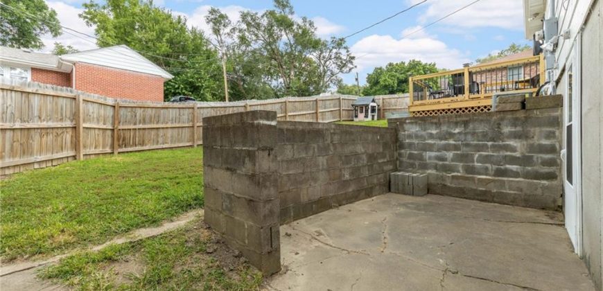 Homes for Sale in Platte City, MO 64079 | 304  Paxton Street