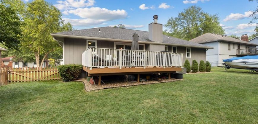 Homes for Sale in Parkville, MO 64152 | 7010 N WHEATON Avenue