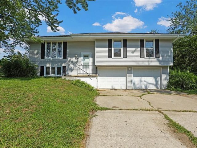 Homes for Sale in Excelsior Springs, MO 64024 | 923  Homestead Street
