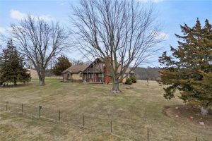 18317--Plattsburg-Road-mls-2533399-image-1
