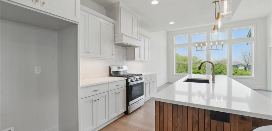 Homes for Sale in Kansas City, MO 64155 | 1518 NW 106th Terrace