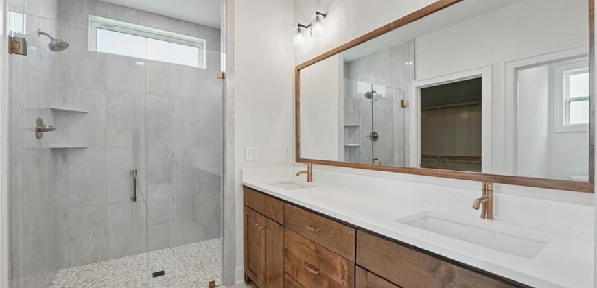 Homes for Sale in Kansas City, MO 64155 | 1518 NW 106th Terrace