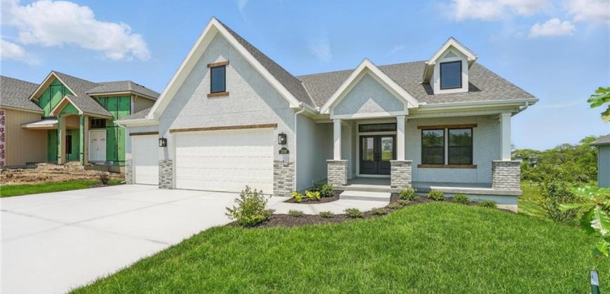 Homes for Sale in Kansas City, MO 64155 | 1518 NW 106th Terrace