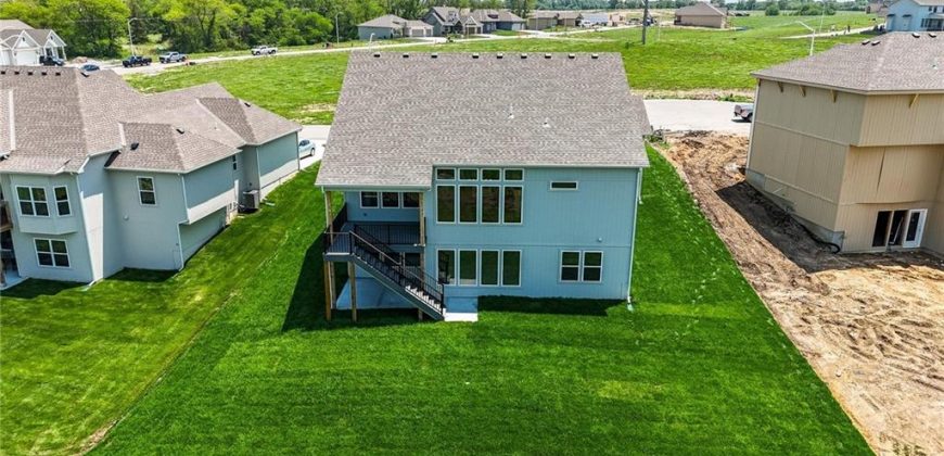 Homes for Sale in Kansas City, MO 64155 | 1518 NW 106th Terrace