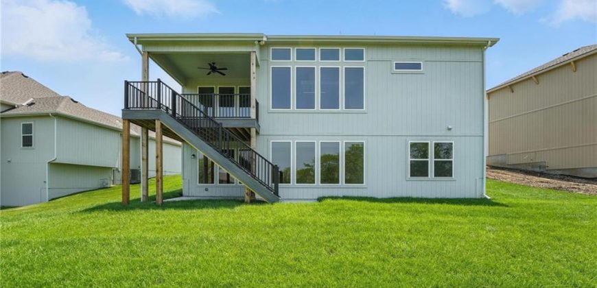 Homes for Sale in Kansas City, MO 64155 | 1518 NW 106th Terrace