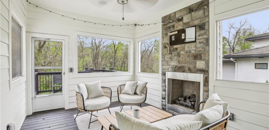 Homes for Sale in Kansas City, MO 64157 | 8719  Sycamore Avenue