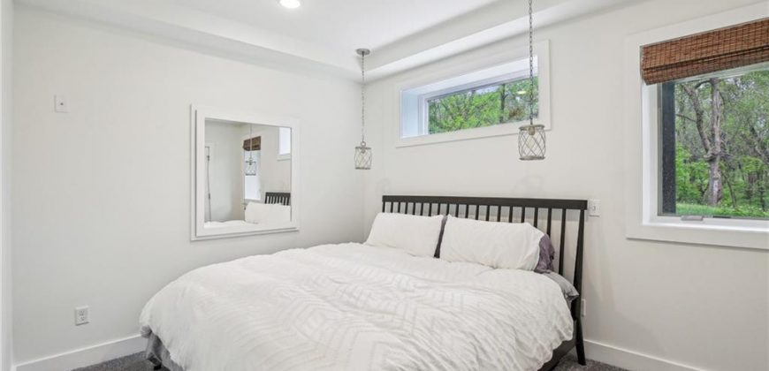 Homes for Sale in Kansas City, MO 64157 | 8719  Sycamore Avenue