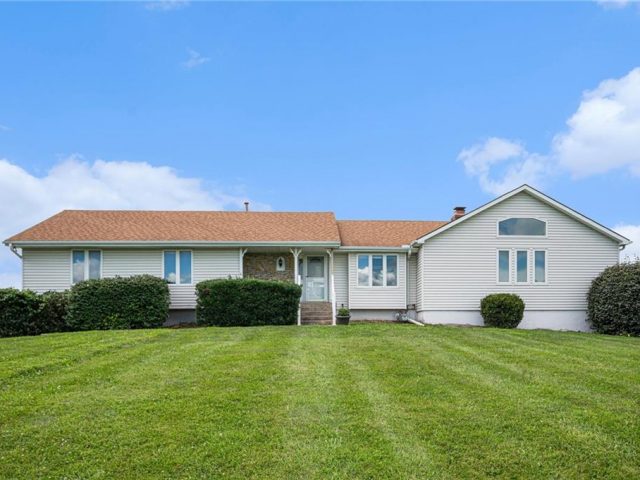 Homes for Sale in Kansas City, MO 64167 | 12912 N Oakland Avenue