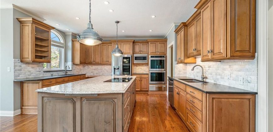 Homes for Sale in Kansas City, MO 64151 | 6000 N Cosby Court