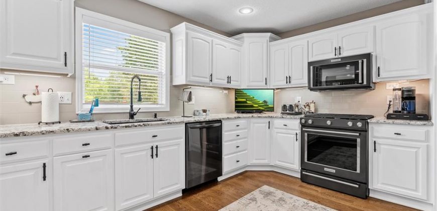Homes for Sale in Liberty, MO 64068 | 1789  Red Oak Court