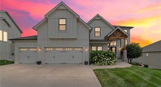 Homes for Sale in Kansas City, MO 64157 | 10008 N Manchester Avenue