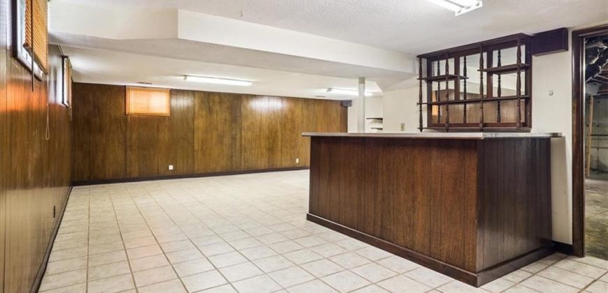 Homes for Sale in Kansas City, MO 64155 | 9012 N Oak Trafficway