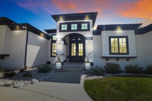 8605-NE-Shoal Creek-Parkway-mls-2551537-image-1