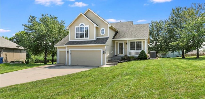 Homes for Sale in Liberty, MO 64068 | 1805  HOLT Circle